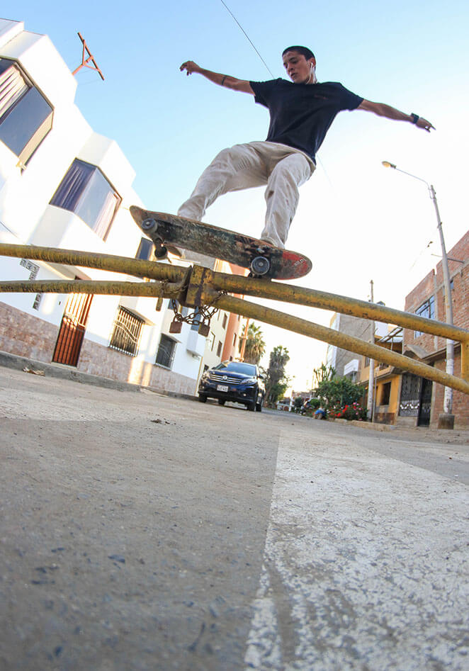 Foncho frontside fiv-o in Peru